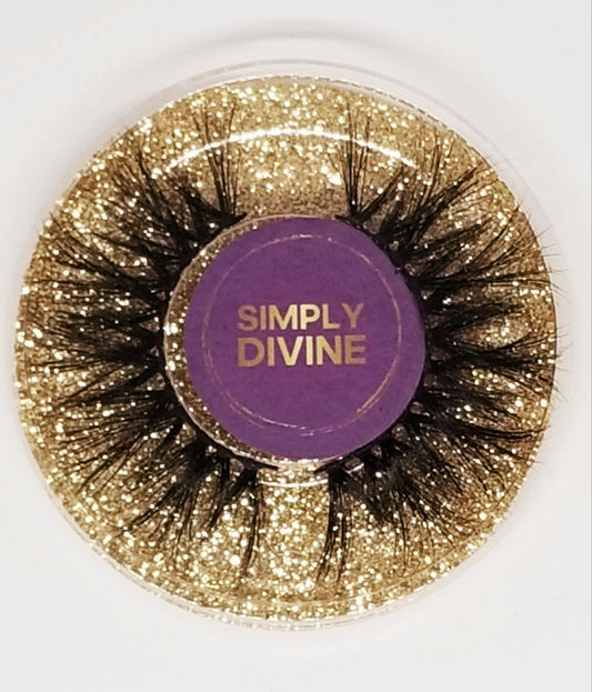 Crispy - Simply Divine by Nicole