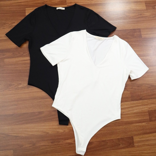 Solid V-Neck Short Sleeve Bodysuit