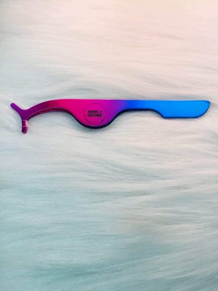 Tie Dye  Logo Tweezer - Simply Divine by Nicole 